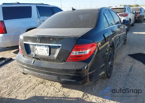 2013 Mercedes-Benz C 250 Sport from USA, damaged, VIN WDDGF4HB0DA769968